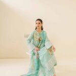 3 Piece - Printed Embroidered Suit - 424011986